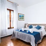 Apartment Casa Nella Roccia A Cala Gonone
