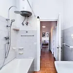 Casa Nella Roccia A Cala Gonone