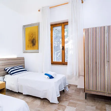 Casa Nella Roccia A * Cala Gonone