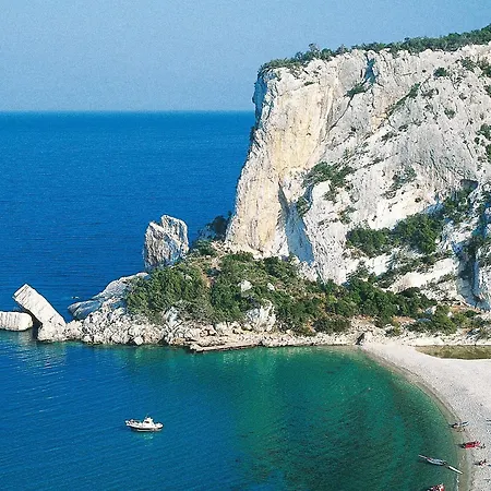 Casa Nella Roccia A * Cala Gonone