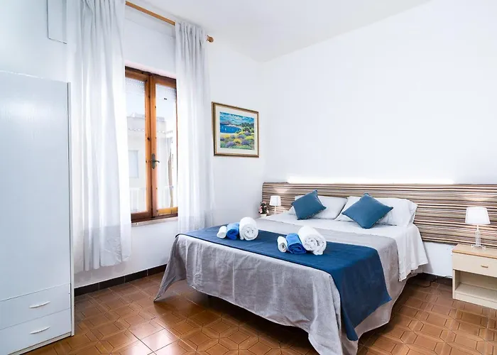 Lägenhet Casa Nella Roccia A Cala Gonone